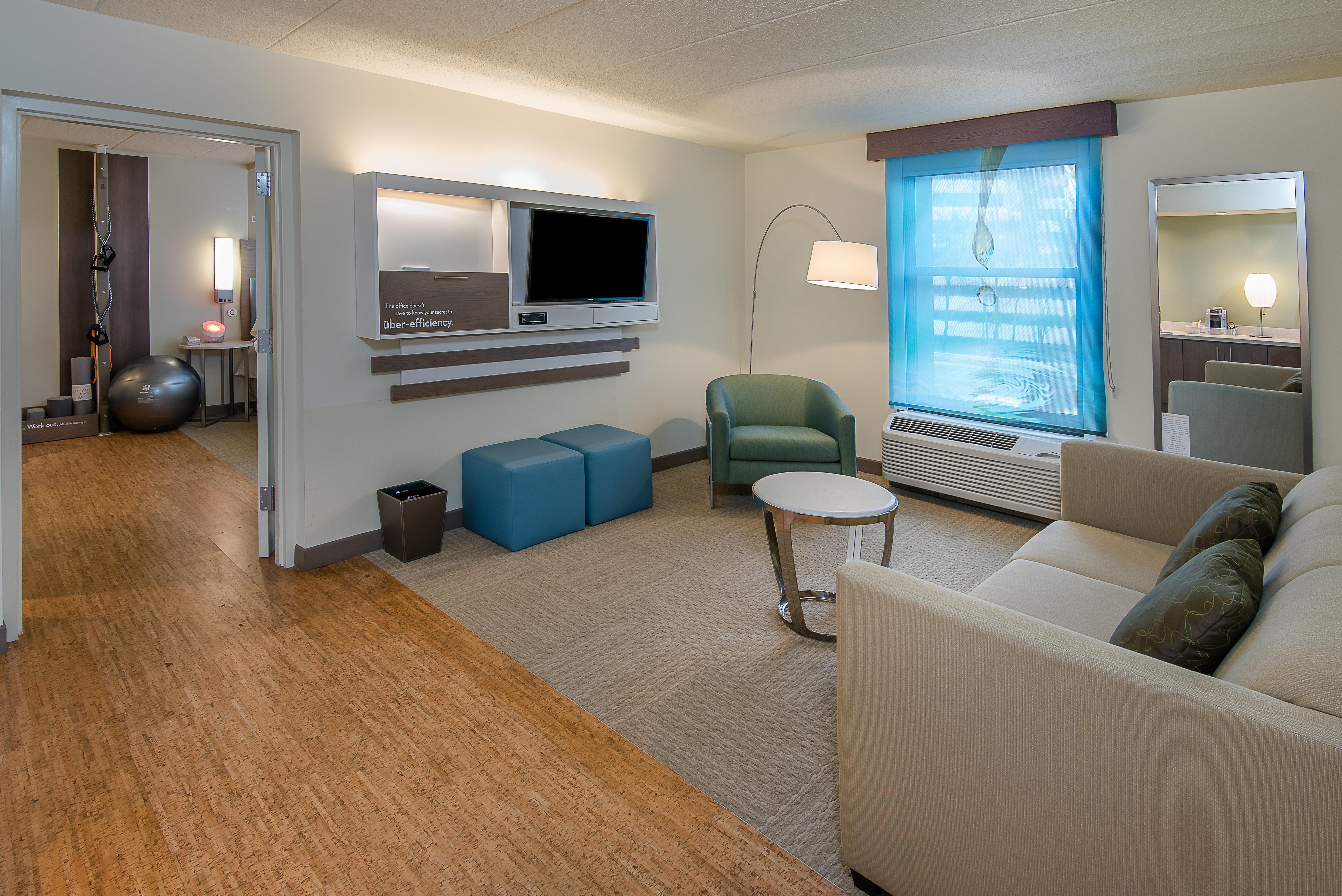 Even Hotel Norwalk By Ihg Extérieur photo
